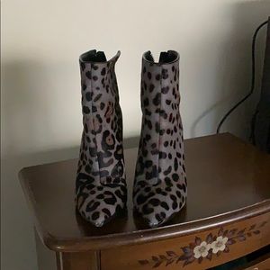 Animal print booties in perfect condition.